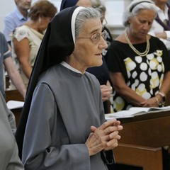 50 anni di fedeltá al Signore di Suor Maria Teresa Casiero madre Superiora provinciale delle suore  Betlemite