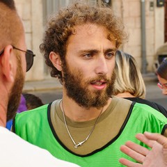 Un’azione di pulizia dell’Associazione 3 Place di Andria insieme ai volontari della Parrocchia Gesù Crocifisso