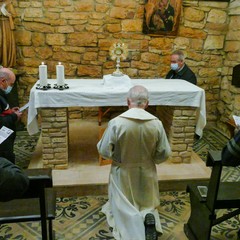 Adorazione Eucaristica a San Vittore
