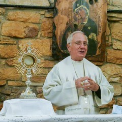 Adorazione Eucaristica a San Vittore