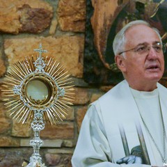 Adorazione Eucaristica a San Vittore