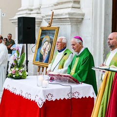La parrocchia Gesù Crocifisso in festa