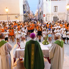 La parrocchia Gesù Crocifisso in festa