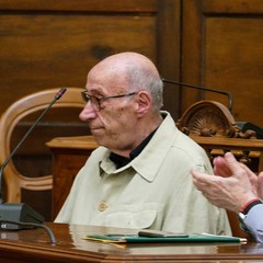 Una commedia che dura da cinquant’anni