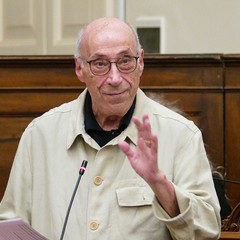 Una commedia che dura da cinquant’anni