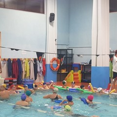 pon nuoto