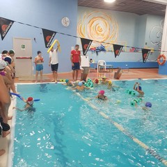 pon nuoto