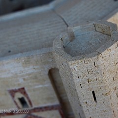 Castel del Monte, il maniero in miniatura costruito a Gravina