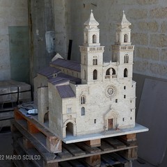Castel del Monte, il maniero in miniatura costruito a Gravina