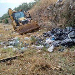 rifiuti nel canale Ciappetta Camaggio