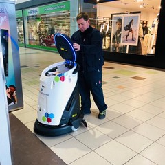 Robot
