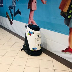 Robot