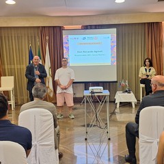 Don Riccardo Agresti ospite d'onore alla XXV Festa della Scuola del Rotary Club