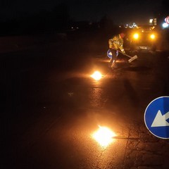 Carovana di auto dei tifosi del Bari bloccata sulla provinciale n.2