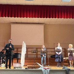 Spettacolo teatrale allI C Verdi Cafaro per la Giornata della Memoria