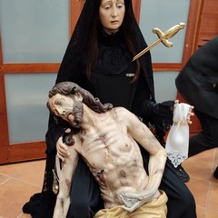 Le fasi del restauro della statua della Pietà