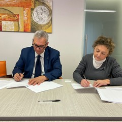 Protocollo d’intesa tra Tecnopolis, il Consolato della Repubblica Ceca in Puglia e l'AICSI