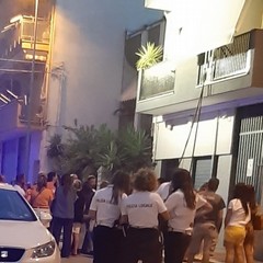 Incendio in via Terenzio: 35enne trasportato in ospedale