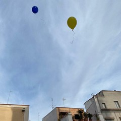 uova e scarcelle ai bambini ucraini