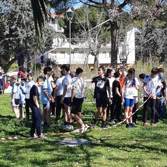 Corsa campestre provinciale nella villa comunale