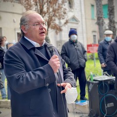 Inaugurato un presepe artistico in piazza Cappuccini