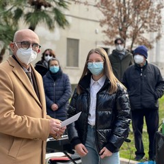 Inaugurato un presepe artistico in piazza Cappuccini