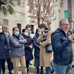 Inaugurato un presepe artistico in piazza Cappuccini