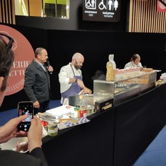 Frantoio Paparella e Chiarazzo alla Gourmet Selection di Parigi