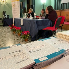presentazione del libro "Milagro – Piccolo prodigio di luce" di don Tonino Bello, nella sala Dante del 1° circolo didattico "Oberdan" di Andria