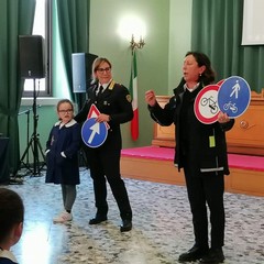 La Polizia Locale incontra gli studenti del primo circolo didattico "Oberdan"