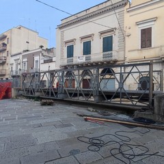 Rimozione ponte Bailey, Andria
