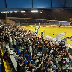 Tifoseria presente alla presentazione della Fidelis Andria