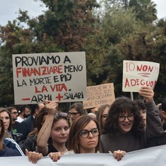 Ad Andria una piazza contro la crisi e il carovita