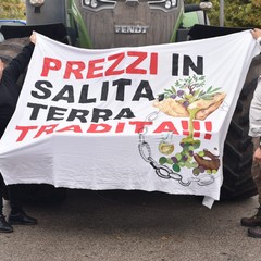 Ad Andria una piazza contro la crisi e il carovita