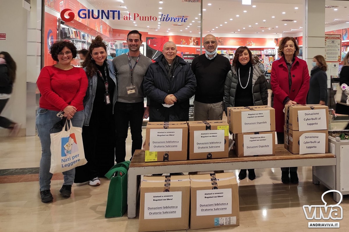 "Festa del libro" nel centro commerciale di Andria