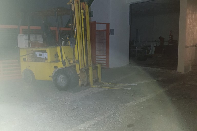Sfuma tentativo di furto all'interno di un opificio industriale nei pressi di via Canosa