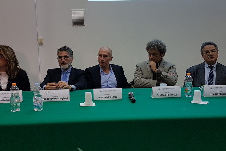 La dimensione umana della medicina