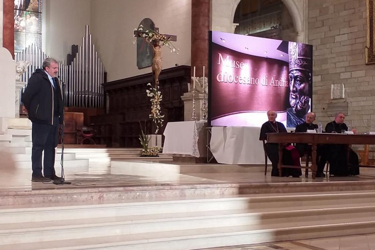 Il Presidente Emiliano all'inaugurazione del Museo diocesano di Andria