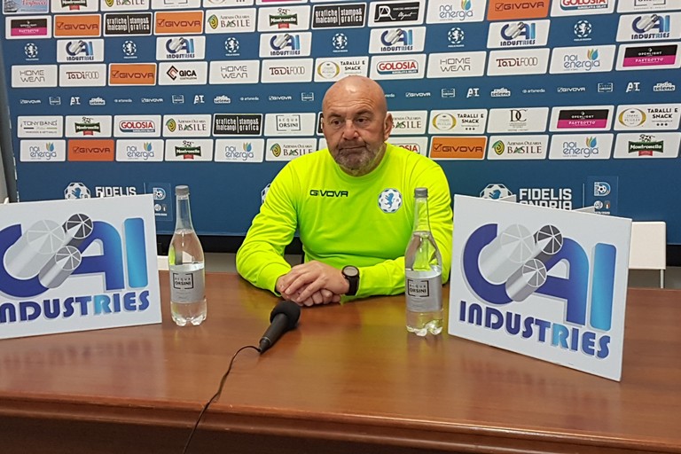 Giancarlo Favarin, tecnico Fidelis Andria