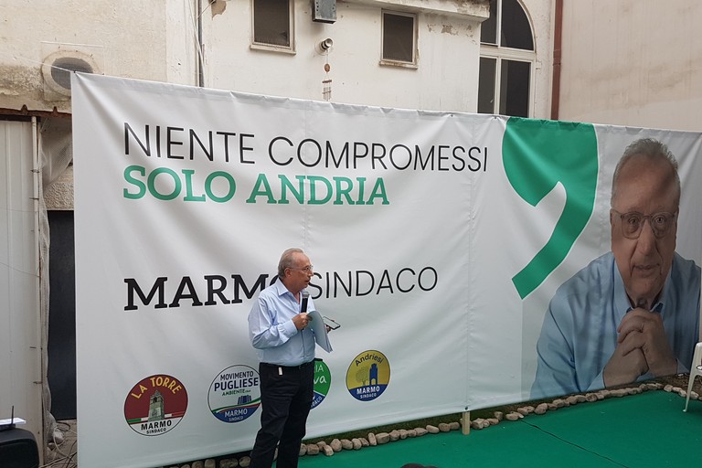 Nino Marmo presenta il suo programma elettorale. <span>Foto Antonio D'Oria</span>