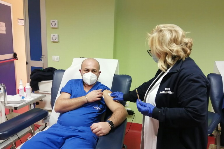 Vaccinazioni anti covid 19 all'ospedale Bonomo di Andria