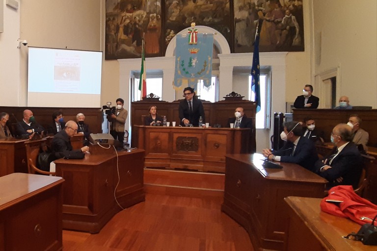 Conferenza a Palazzo di città