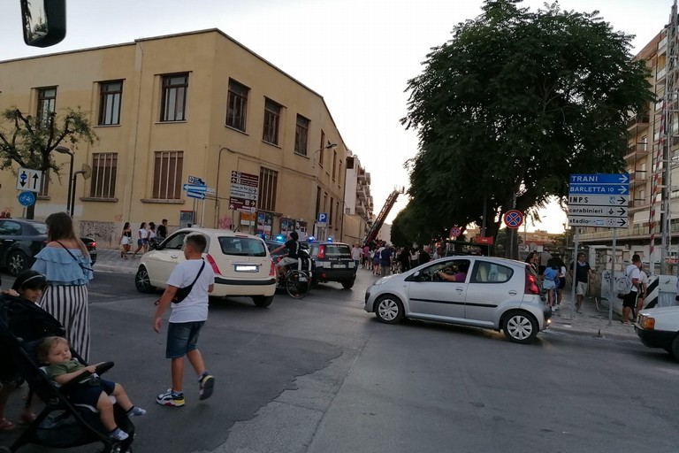 traffico in tilt in via Padre Niccolò Vaccina