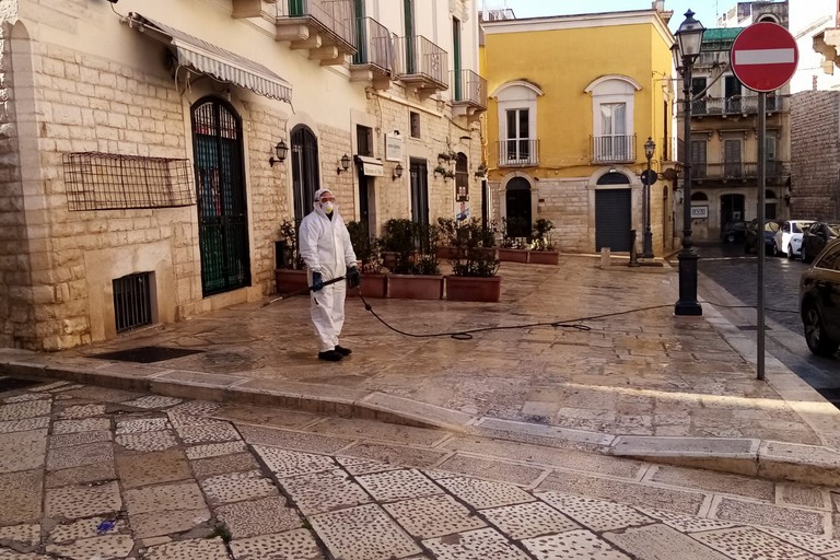 servizio di sanificazione del centro abitato di Andria