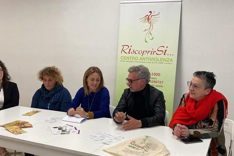 Presentazione del progetto Centro Antiviolenza RiscoprirSi Andria