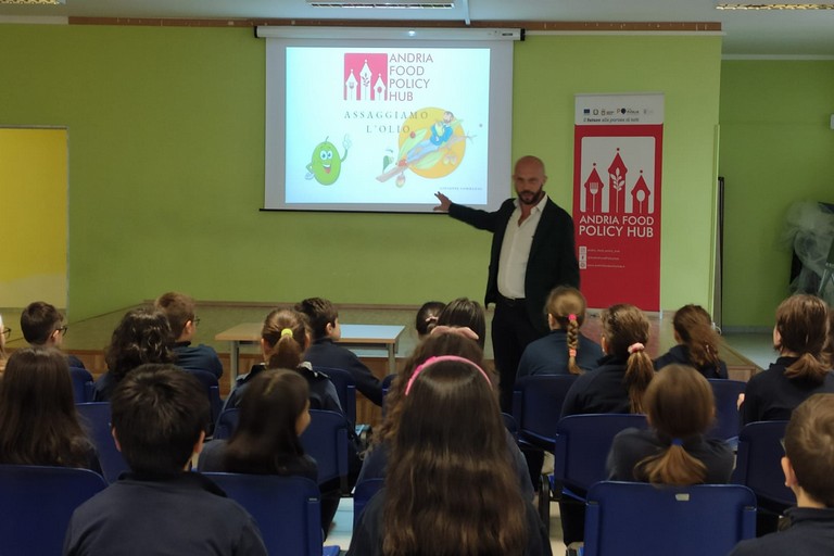 bambini della scuola primaria