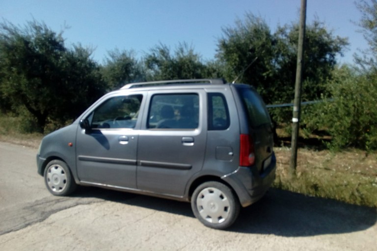 autovettura rinvenuta ritrovata in contrada Coda di Volpe