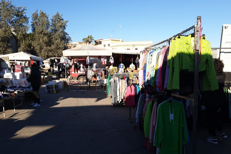mercato settimanale
