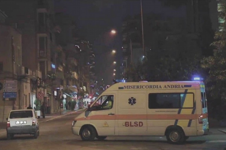ambulanza servizio 118