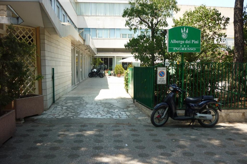 albergo dei pini
